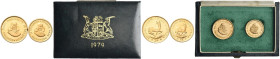 SUD AFRICA. Repubblica, dal 1961 
Serie di 2 Rand e 1 Rand 1979. Au gr. 7,98 gr. 3,99 Dr. Busto di Jan Van Roebeeck di scorcio verso d. Rv. La gazzel...