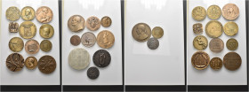 LOTTI MULTIPLI. XVIII-XX secolo 
Lotto di n. 23 medaglie di area italiana, molte della città del vaticano, tutte in bronzo, provviste di scatola orig...