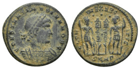 Constantius II. (324-337 AD) Heraclea AE Follis (18mm, 3.1 g) Obv: CONSTANTINVS IVN NOB C. Laureate, cuirassed bust right. Rev: GLORIA EXERCITVS. Two ...