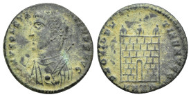 Constantine I. A.D. 307/10-337. AE 3 (18mm, 2.7 g). Heraclea mint, struck A.D. 317. IMP CONSTANTINVS AVG, laureate and draped bust left, holding mappa...