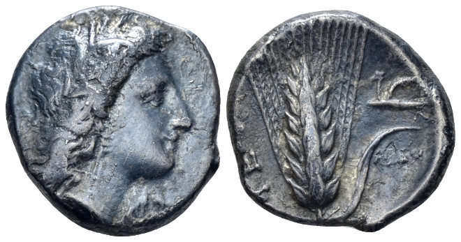 Lucania, Metapontum Nomos circa 330-290, AR 20.00 mm., 7.40 g.
Head of Demeter ...