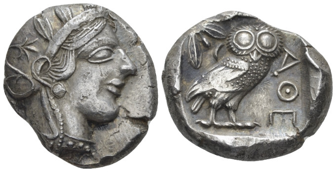 Attica, Athens Tetradrachm circa 454-404, AR 24.00 mm., 17.19 g.
Head of Athena...