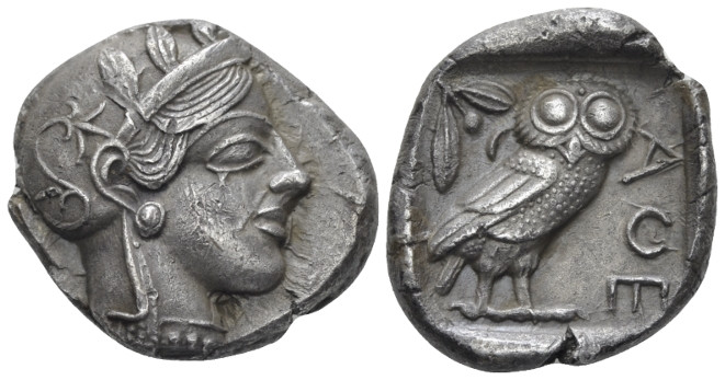 Attica, Athens Tetradrachm circa 435-420, AR 23.00 mm., 16.78 g.
Head of Athena...
