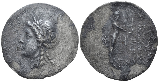 Troas, Alexandreia Tetradrachm 140, AR 37.00 mm., 14.21 g.
Head of Apollo l., w...