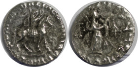 Griechische Münzen, INDO - SKYTHEN. Azes I/II, ca. 35-12 v. Chr. Drachmen. Vs.: König zu Pferd n. r. Rs.: Pallas n. r., im Feld links und rechts Monog...