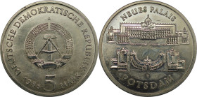 Deutsche Münzen und Medaillen ab 1945, Deutsche Demokratische Republik bis 1990. Neues Palais in Potsdam. 5 Mark 1986 A. Kupfer-Zink-Nickel. KM 111. S...
