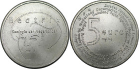 Europäische Münzen und Medaillen, Niederlande / Netherlands. EU-Präsidentschaft und Erweiterung. 5 Euro 2004. 11,90 g. 0.925 Silber. 0.35 OZ. KM 252. ...