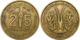 Weltmünzen und Medaillen, Westafrika / Western African. Französisch-Westafrika. Togo. 25 Francs 1957. Aluminum-Bronze. KM 9. Sehr schön+