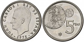 1975*80. Juan Carlos I. 5 pesetas. (Cal. 124). 5,73 g. Error del mundial. Escasa. EBC.