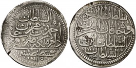 AH 1115 (1703). Turquía. Ahmed III. Constantinopla. 1 zolota. (Kr. 156). 18,81 g. AG. Año 33. Impurezas. MBC.