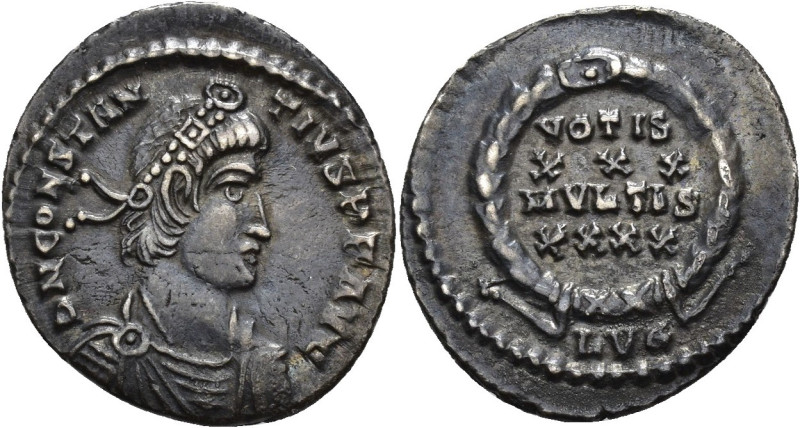 IMPERIO ROMANO. CONSTANCIO II. Silicua. Lugdunum. A/ Busto diademado, drapeado y...