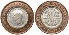 AUSTRALIA. 3 pence 1948 incastonato in 1/2 penny 1938. BB