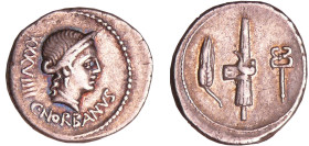 Norbana - Denier (83 av. J.-C.)
A/ C.NORBANVS. Tête diadémée de Vénus à droite. XXXVIIII derrière la nuque. 
R/ Epi de blé, faisceau de licteur et c...