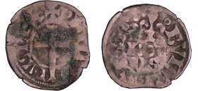 Philippe IV (1285-1314) - Obole bourgeoise
A/ PHILIPPVS REX. Croix latine coupant la légende en bas. 
R/ BVGENSIS dans le champ NOV VS sous un lis. ...