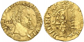 s/d. Felipe II. Nápoles. GR/VP. 1 escudo. (Vti. 381) (MIR. 166/1). 3,14 g. Mínima hojita. Atractiva. Ex NAC 01/05/1998, Nº 2636. Rara. MBC+.