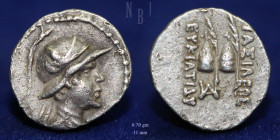 BACTRIA, Eukratides (Eucratides) AR obol, helmeted, C. 171-145 BC, 0.70gm, EF & R