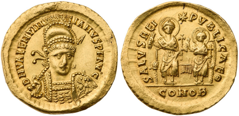 Valentinian III. AV Solidus (4.3 gr.), AD 425-455. Constantinople mint, 9th offi...