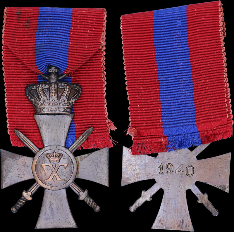 GREECE: War Cross (1940). 3rd class: Bronze cross and bronze crown. With full or...