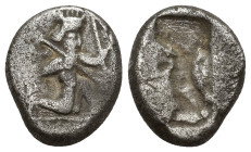 PERSIA. Achaemenidae. Darius I to Xerxes II, ca. 485-420 B.C. AR Siglos (16mm, 5.3 g). Persian hero-king in kneeling-running stance right, holding spe...