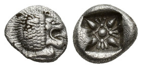 Ionia, Miletos AR Obol. (9mm, 1.3 g) Late 6th-early 5th century BC. Forepart of lion left, head reverted / Stellate pattern in incuse square.