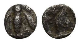 IONIA, Ephesos. Circa 550-500 BC. AR Twenty-fourth stater – Obol (5mm, 0.3 g). Bee / Incuse punch.
