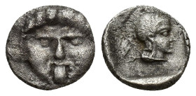 Pisidia, Selge AR Obol. (10mm, 1.1 g) 350-300 BC. Facing gorgoneion / Helmeted head of Athena right.