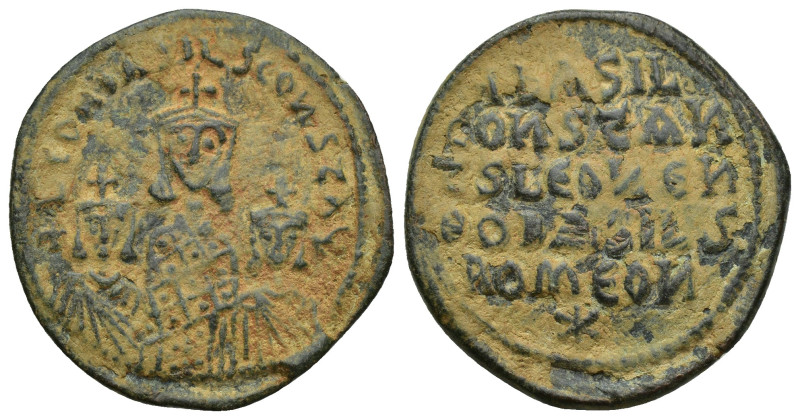 Basil I, the Macedonian. 867-886. Æ follis (26mm, 6.7 g). Constantinople mint, S...