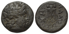 Thrakisch-Skythische Dynasten. Adaios (ca. 275 - 225 v. Chr.).

 Bronze. Kypsela.
Vs: Kopf des Apollon mit Lorbeerkranz rechts.
Rs: Dreifuß, links...