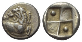 Thrakien. Thrakischer Chersones.

 Hemidrachme (Silber). Ca. 386 - 338 v. Chr.
Vs: Löwenvorderteil mit zurückgewandtem Kopf nach rechts.
Rs: Vierg...