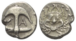 Thrakien. Apollonia Pontika.

 Drachme (Silber). Ca. 4. Jhdt. v. Chr.
Vs: Anker, im Feld links Krebs, rechts A.
Rs: Kopf der Gorgo Medusa mit hera...