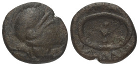 Thrakien. Mesembria.

 Bronze. Ca. 175 - 100 v. Chr.
Vs: Attischer Helm rechts.
Rs: Vierspeichiges Rad.

19 mm. 4,85 g. 

HGC 3, 1571; Karayot...