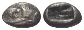 Königreich Lydien. Kroisos (556 - 541 v. Chr.).

 1/6 Stater (Silber). Sardeis.
Vs: Vorderteil eines Löwen und eines Stieres einander gegenüber.
R...