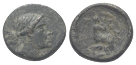 Phrygien. Laodikea.

 Bronze. 2. Jhdt. v. Chr.
Vs: Kopf der Aphrodite rechts.
Rs: Aphrodite nach rechts sitzend.

15 mm. 2,32 g. 

BMC 25.
 S...