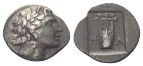 Lykien. Lykischer Bund.

 Hemidrachme (Silber). Ca. 30 - 27 v. Chr. Masykitos.
Vs: Kopf des Apollon mit Lorbeerkranz rechts.
Rs: M - A. Kithara; d...
