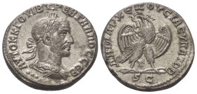 Seleukis und Pierien. Antiochia am Orontes. Trebonianus Gallus (251 - 253 n. Chr.).

 Tetradrachme (Billon). 251 n. Chr.
Vs: Büste in Rückansicht m...