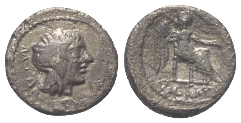 M. Porcius Cato.

 Quinar (Silber). 89 v. Chr. Rom.
Vs: M. CATO. Kopf des Lib...