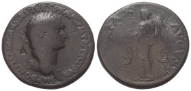 Domitianus (81 - 96 n. Chr.).

 Sesterz (Bronze). 81 n. Chr. (unter Titus). Thrakien.
Vs: IMP DOMITIAN CAES DIVI VESP F AVG P M TR P P P COS VII. K...