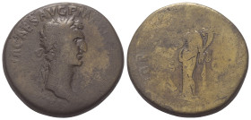 Nerva (96 - 98 n. Chr.).

 Sesterz. 97 n. Chr. Rom.
Vs: IMP NERVA CAES AVG P M TR P COS III P P. Kopf mit Lorbeerkranz rechts.
Rs: FORTVNA AVGVST ...