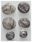 Griechische Münzen - Lots.


Unter anderem: Kyzikos (Mysien).

Lot (6 Stück, Silber): 5. - 3. Jhdt. v. Chr.

Sehr schön - fast sehr schön.

V...