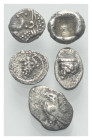 Griechische Münzen - Lots.


Unter anderem: Phokaia (Ionien) / Solous (Kilikien).

Lot (5 Stück, Silber): 5. - 3. Jhdt. v. Chr.

Sehr schön - f...