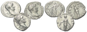 Römische Münzen - Lots. Kaiserzeit.


Lot (3 Stück, Silber): Antoninus Pius Denare (138 - 161 n. Chr.).

Sehr schön.

Verkauft wie besehen, kei...
