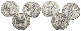 Römische Münzen - Lots. Kaiserzeit.


Lot (3 Stück, Silber): Denare der Faustina I. (gest. 141 n. Chr.) (1x) und Faustina II. (gest. 176 n. Chr.) (...