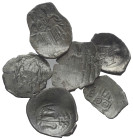 Mittelalter - Lots.


Bulgarien.
Anonym (Ende 12. Jh. - Anfang 13. Jh.)

Lot (6 Stück, Kupfer).

13-17 mm.

Verkauft wie besehen, keine Rück...