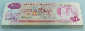 French Guiana: Bundle with 100 pcs. Guyana 1 Dollar ND(1966), P.21a in aUNC/UNC