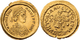 OSTGOTEN IN ITALIEN
Athalarich, 526-534, und Nachfolger. AV-Tremissis im Namen des Iustinianus I., 530-539 Rom oder Ravenna Vs.: D N IVSTINI-ANVS PP ...