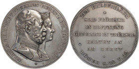 BRANDENBURG - PREUSSEN PREUSSEN, KÖNIGREICH
Wilhelm I., 1861-1888. Silbermedaille o. J. (1879) v. Kullrich Geschenk zum Ehejubiläum, Vs.: Brustbilder...