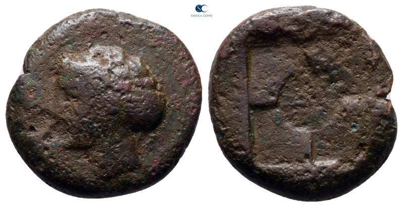 Sicily. Syracuse. Second Democracy 466-405 BC. 
Hemilitron Æ

17 mm, 4,49 g
...