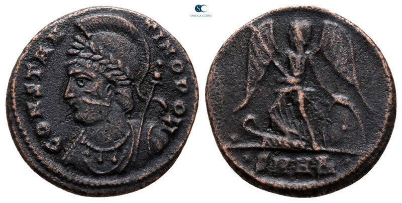 City Commemoratives AD 330-354. Heraclea
Follis Æ

17 mm, 2,58 g



very ...