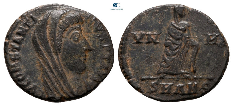 Divus Constantine I AD 337. Antioch
Follis Æ

15 mm, 1,37 g



nearly ver...