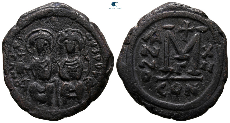 Justin II and Sophia AD 565-578. Constantinople
Follis or 40 Nummi Æ

31 mm, ...